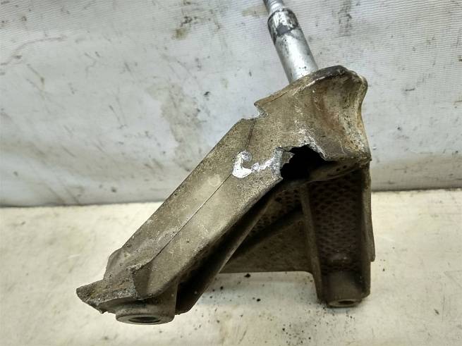  8200043084 6001548623