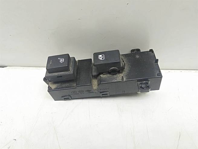  935812J600