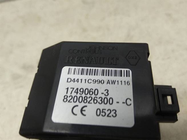  8200826300
