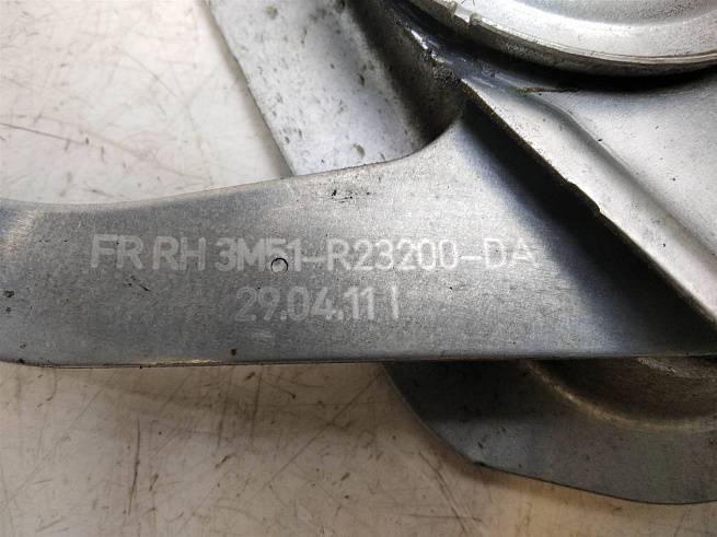 1738646