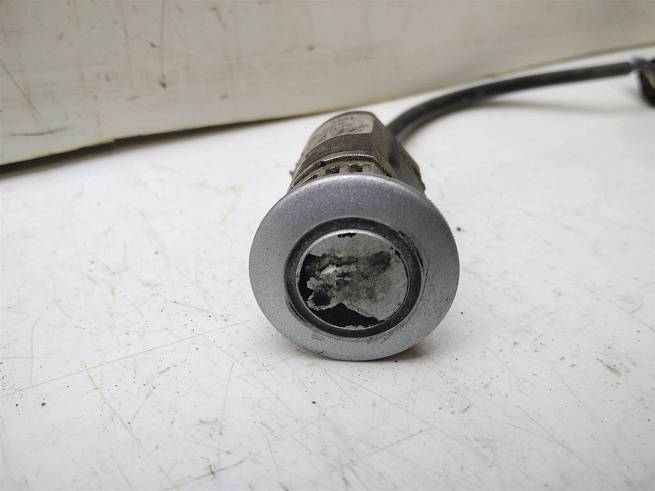  957003F100C5