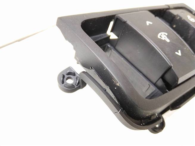  49D10M1000