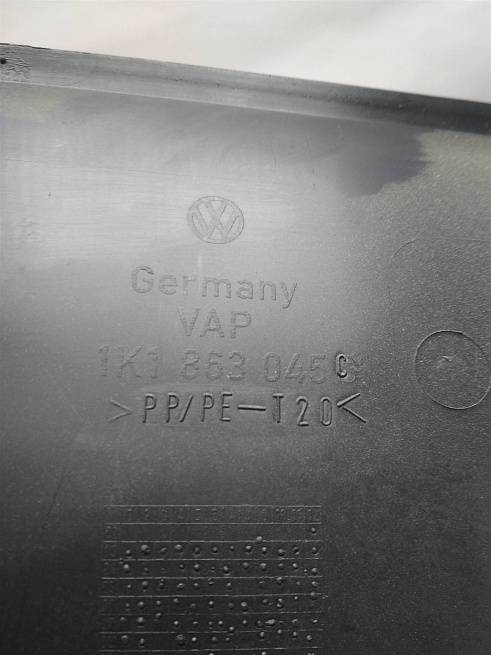  1K1863045C82V