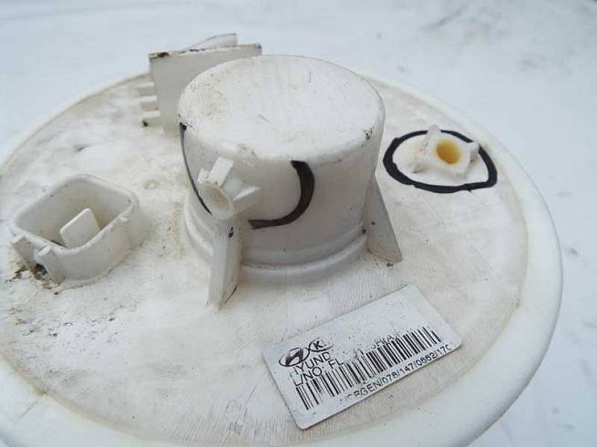  31110-1R200, 311104L000