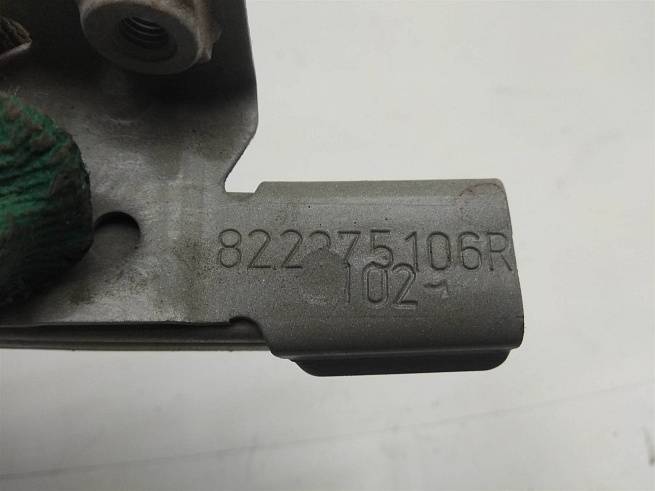  822375106R