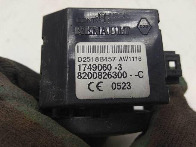  8200826300