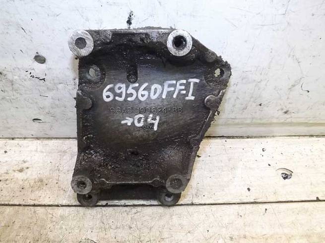  1368972