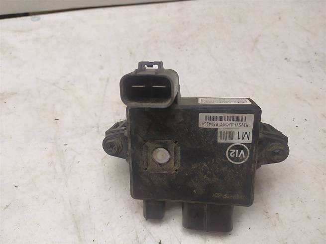  253843M250