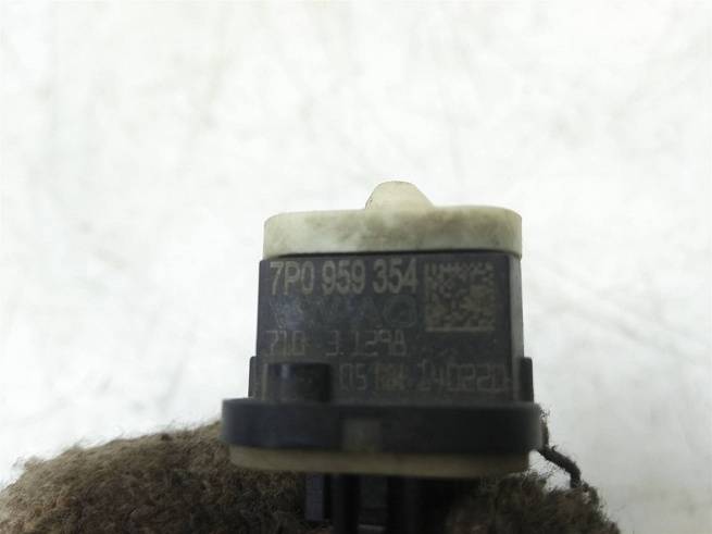  7P0959354
