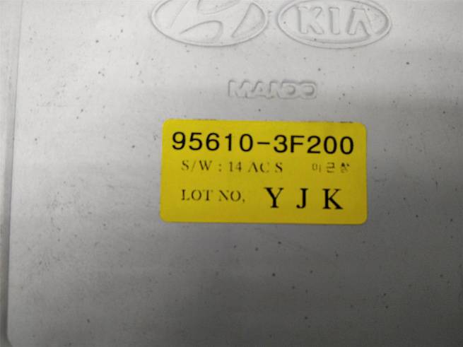  956103F200